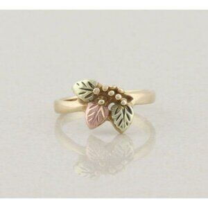 10k Yellow Gold Black Hills Gold Ring Three Leaves Size 7 1/4